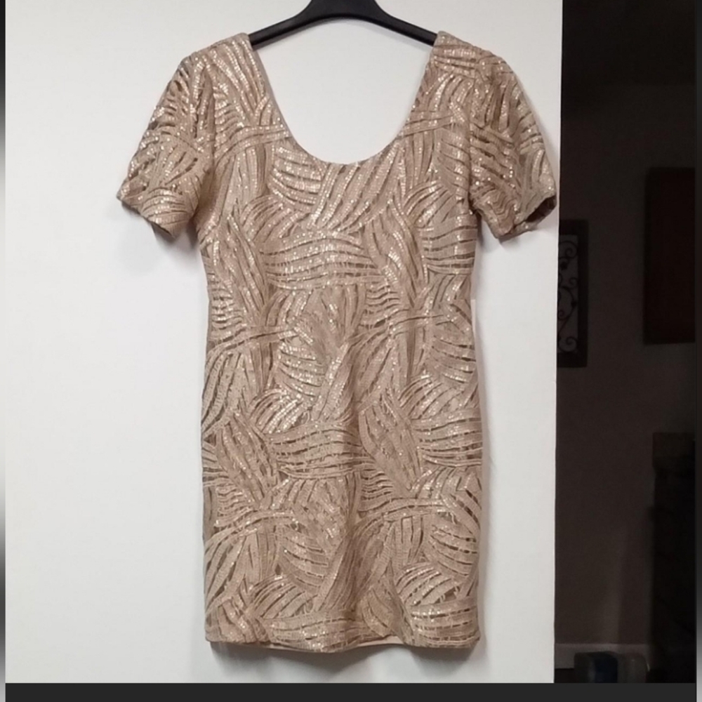 Elegant Cavendish Gold Sequin Mini Dress NWOT! Size 44